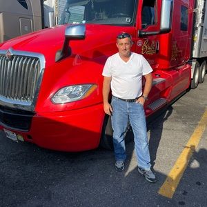 Meet your Posher, Mircea